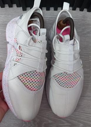 Женские кроссовки fabletics brookside performance sneaker