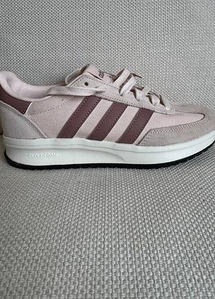 Кроссовки adidas оригинал