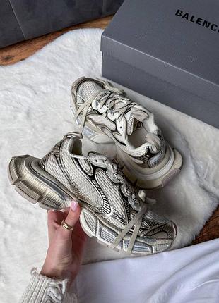 Кросівки 3xl beige gold