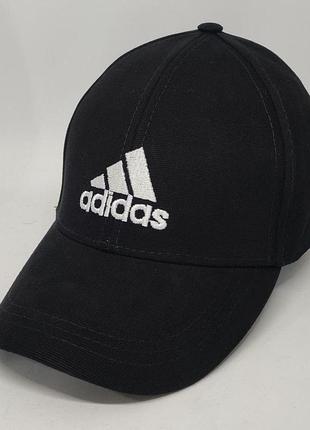 Кепка / бейсболка adidas черная