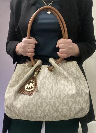 Сумка тоут большая кожа натуральная!michael michael kors jet set item large gathered tote.