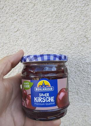 Вишневый джем mühlhäuser sauerkirsche 450 г 50% фруктов премиум варенья без консервантов