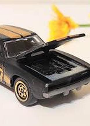Машинка  majorette dodge charger rt series 9 с карточкой , новая, но без упак 5