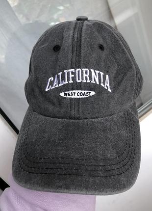 Кепка бейсболка бавовна бавовняна літня однотонна базова з написом california каліфорнія темно сіра вінтаж вінтажна жіноча чоловіча
