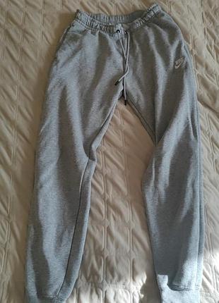 Продам спортивні штани nike