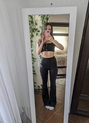 Легінси adidas essentials