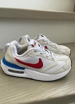 Кросівки nike
