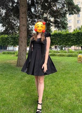 Продам випускну сукню