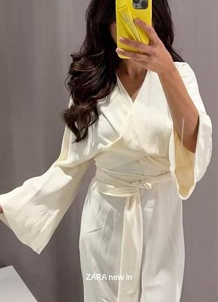 Шикарное длинное молочное платье кимоно из лимитированной коллекции zara
🤩🤩🤩🤩🤩🤩🤩🤩🤩🤩🤩🤩
