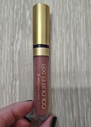 Жидкая помада maxfactor