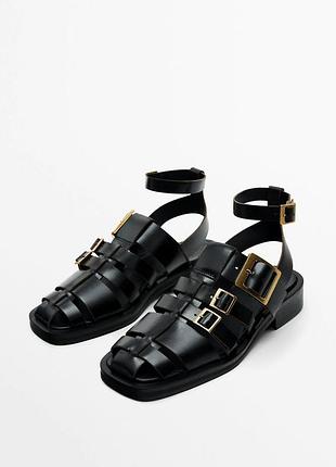 Кожаные толстые сандалии massimo dutti 
🌞🌞🌞🌞🌞🌞🌞🌞🌞🌞🌞🌞