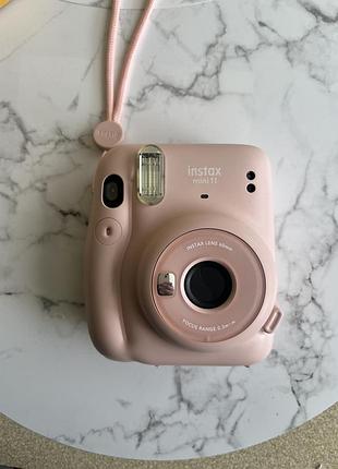 Продам instax 11 mini 2