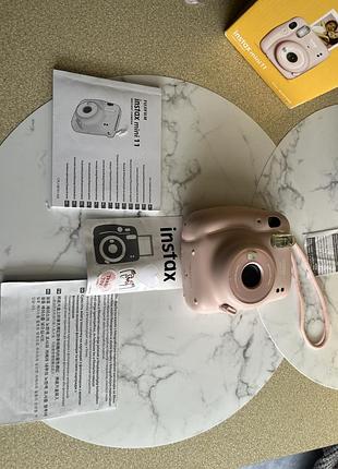 Продам instax 11 mini 4