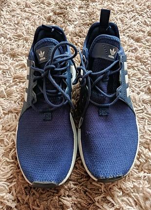 Женские кроссовки adidas
