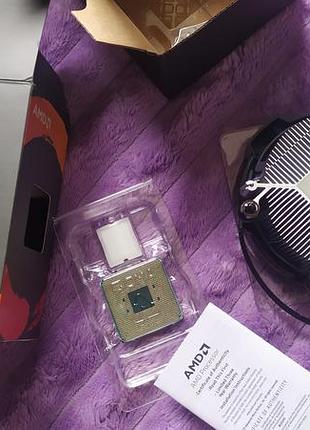 Процессор amd ryzen 5,в красивом состоянии, набрался в розетке.