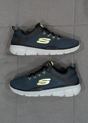Кроссовки на мальчика skechers со стелькой memory foam- размер 33