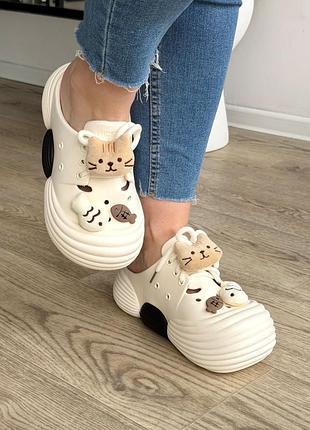 Женские кроксы