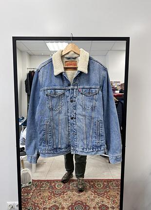 Чоловіча шерпа levi’s