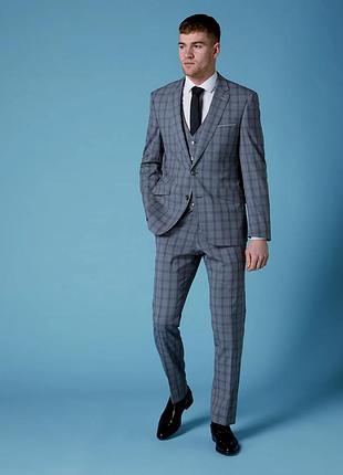Костюм-тройка мужской remus uomo р. 48-50.