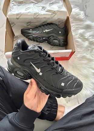 Кроссовки nike air max tn plus black leather арт 0345