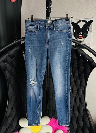 Завужені джинси river island