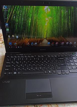 Sony vaio vpcse core i7, 15,6 ips fhd, ram 12, ssd 128, amd radeon 1gb
