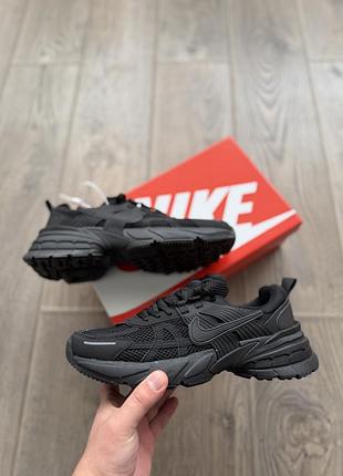 Чоловічі кросівки nike v2k runtekk black