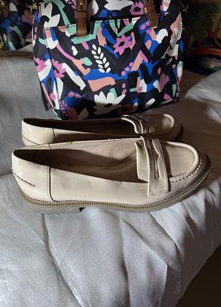 Clarks 39 розмір