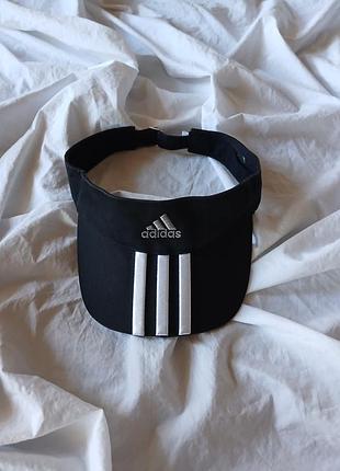 Продам козирок adidas (оригінал)