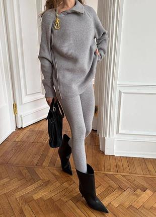 Стильний костюм schiaparelli