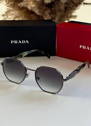 Солнцезащитные очки женские очки prada новинка 2026