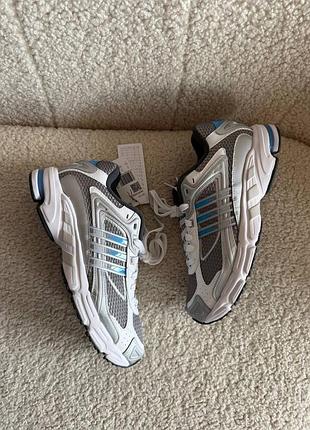 Кросівки adidas response cl