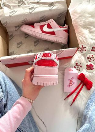 Nike sb dunk low valentine’s day lacquered