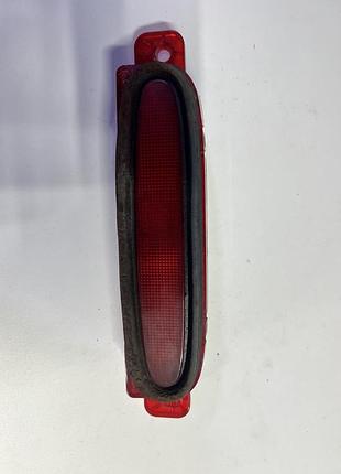 Додатковий стоп-сигнал кришки багажника задній червоний mazda 3 bk (2003-2008)