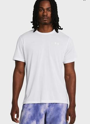 Under armour мужская белая футболка ua launch shortsleeve