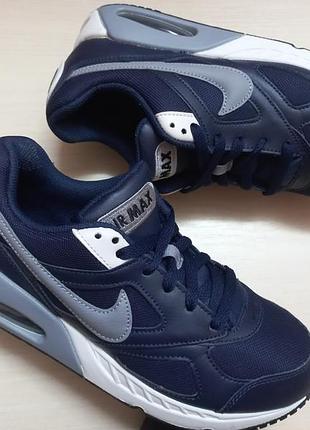Кроссовки весна-осень кожа жен. 37-38р.nike индонезии