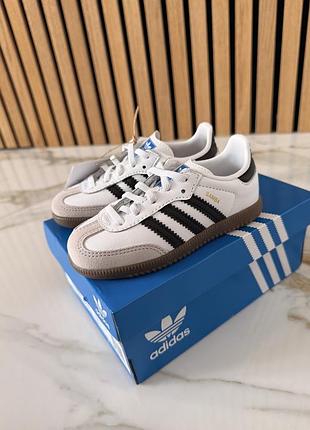 Нові дитячі adidas samba 25 розміру