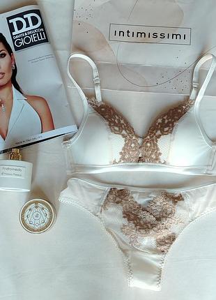 Романтичной комплект pretty flowers intimissimi 🌺