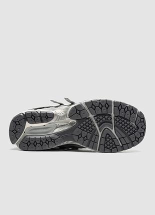 New balance 1906a metalic silver