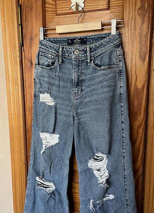 Джинси hollister