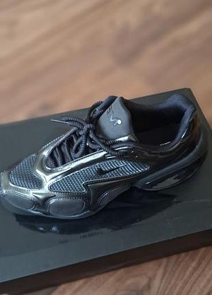 Nike air max muse
жіночі кросівки
розмір 37.5