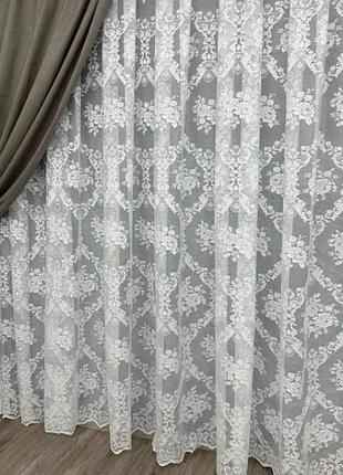 Тюль жакард з вишуканим візерунком. колір білий