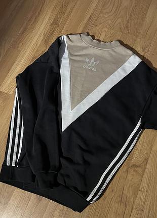 Світшот adidas 2