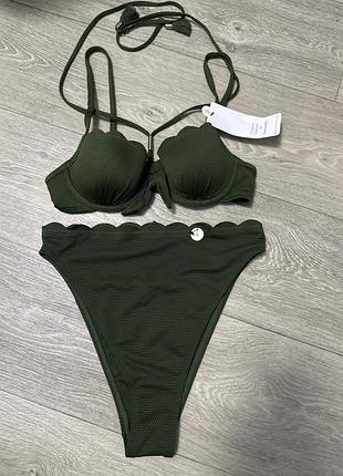 Купальник від hunkemoller 75в/с