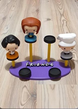 Подставка для коллекционных фигурок друзья (friends) от mcdonald's