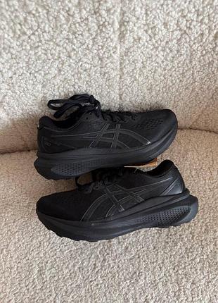 Кросівки asics gel-kayano 30