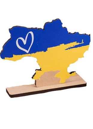 Статуэтка патриотическая в самое сердце (из дерева) (с украинской символикой)