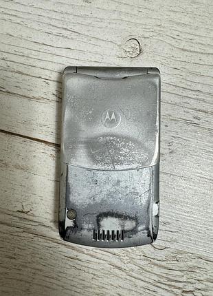 Телефон motorola razer v3 2