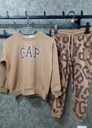 Костюм gap