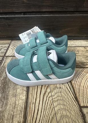 Дитячі кросівки adidas vl court 23 оригінал